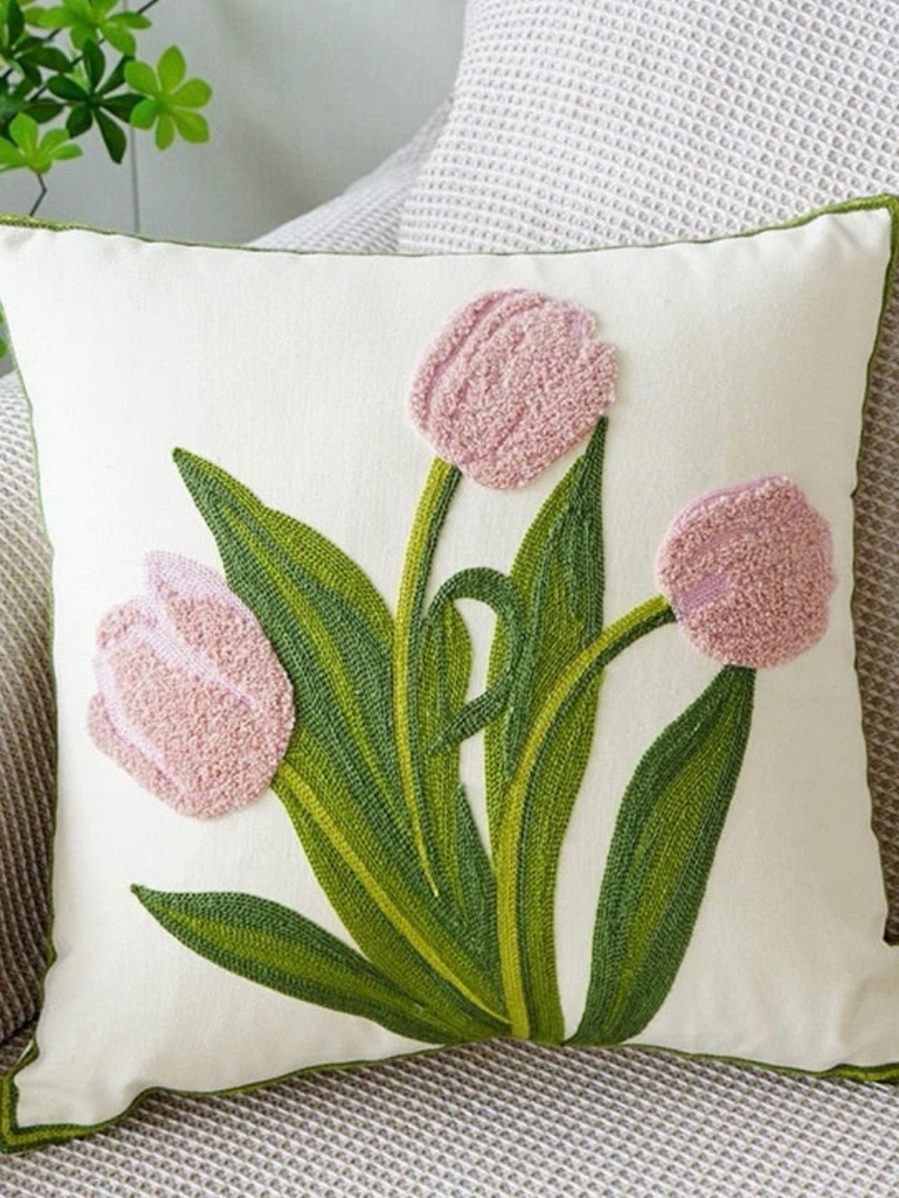 Botanical Tulip Accent Pillow in Pink and Green NWOT